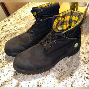 Men’s Timberland plaid roll down boots